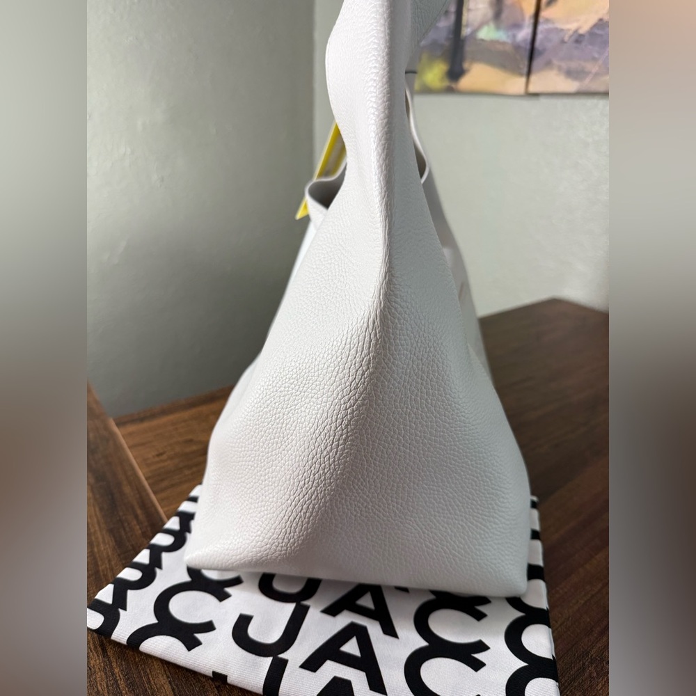 Marc Jacobs The Leather Sack Bag - Picture 14 of 16